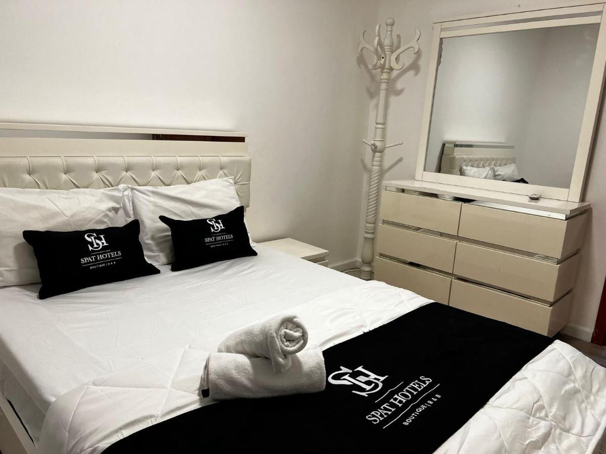Spat Vip Apartment Bat Yam Exteriör bild
