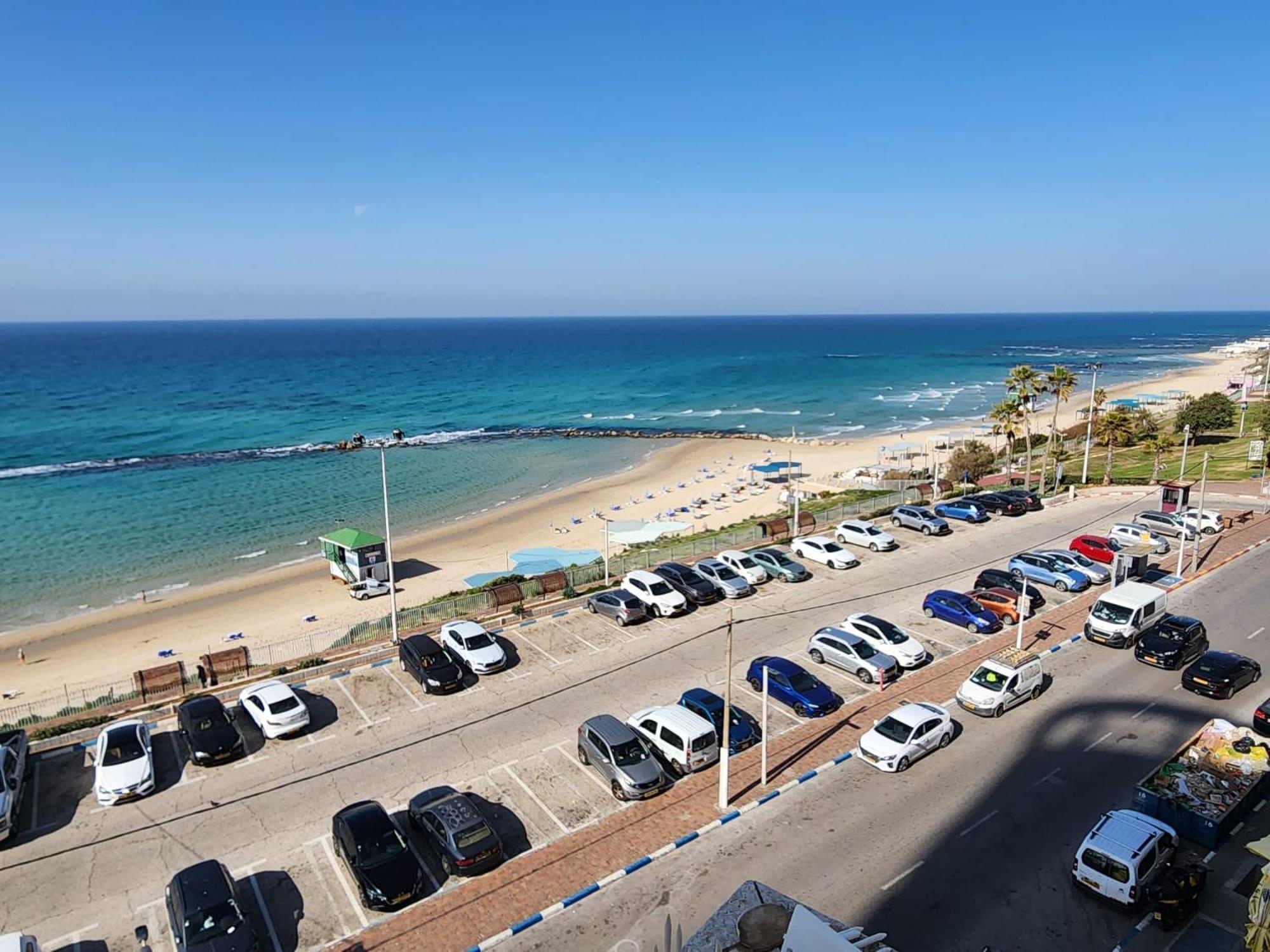 Spat Vip Apartment Bat Yam Exteriör bild